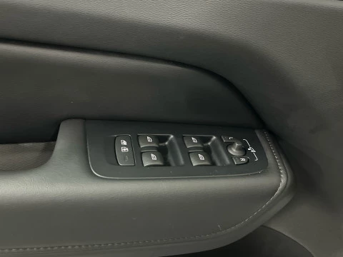 Volvo XC60 XC60 Plus, B5 AWD Mild Hybrid, Gasolina, Dark