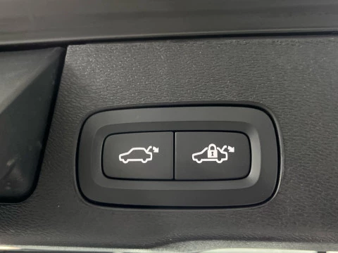 Volvo XC60 XC60 Plus, B5 AWD Mild Hybrid, Gasolina, Dark