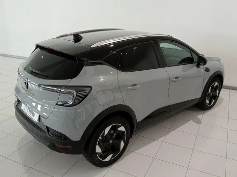Renault Captur   TCe Techno 67kW