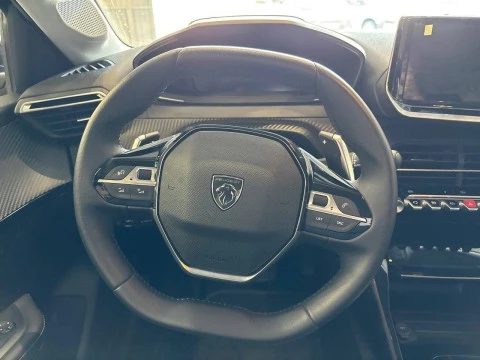 Peugeot 208 Allure HYBRID 110 eDCS6