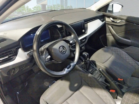 Skoda Kamiq 1.0 TSI 81kW (110CV) DSG AMBITION