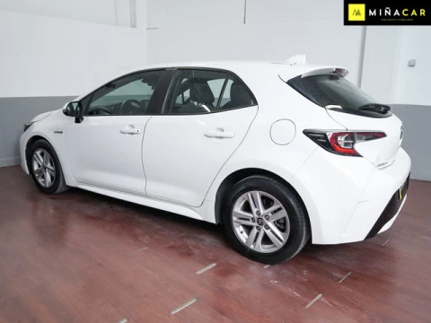 Toyota Corolla 1.8 125 Hibrido Active Tech E-CVT 90 kW (122 CV)