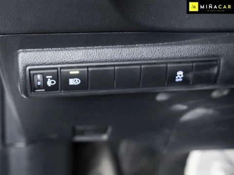 Toyota Corolla 1.8 125 Hibrido Active Tech E-CVT 90 kW (122 CV)