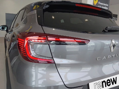 Renault Captur  Hibrido Enchufable  E-TECH Hibrido Enchufable Zen 117kW