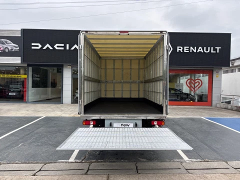 Iveco Daily Caja + Plataforma
