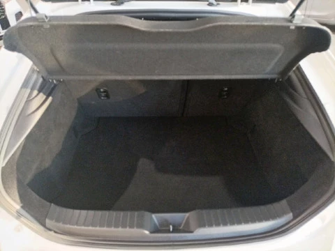 Mazda3 2.5L E-SKY G MHEV 103kW Prime-line