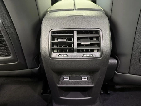Peugeot 308 5P GT Exclusive Hybrid MHEV 145 e-DCS6