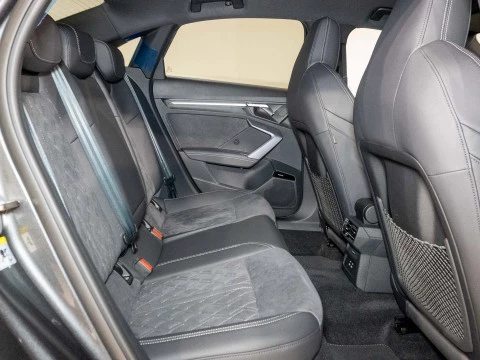 Audi A3 Sedan S line 35 TFSI 110kW S tronic