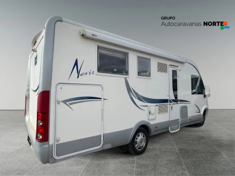 MCLOUIS NEVIS NEVIS 879G