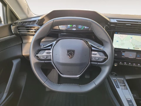 Peugeot 408 408 Allure PHEV 180 e-EAT8