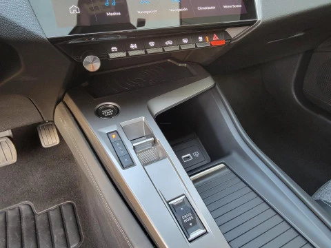 Peugeot 408 408 Allure PHEV 180 e-EAT8