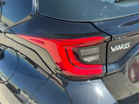 Toyota Yaris 120H 1.5 Active Tech