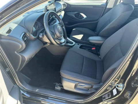 Toyota Yaris 120H 1.5 Active Tech