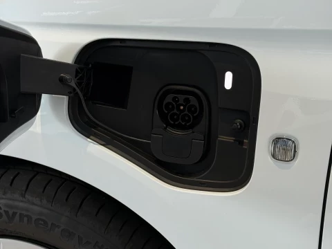 Ford Transit Connect FlexCab 1.5 EcoB. PHEV 110kW Trend L2 AT