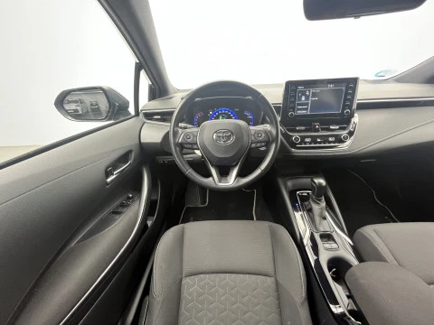 Toyota Corolla 1.8 125H ACTIVE TECH E-CVT