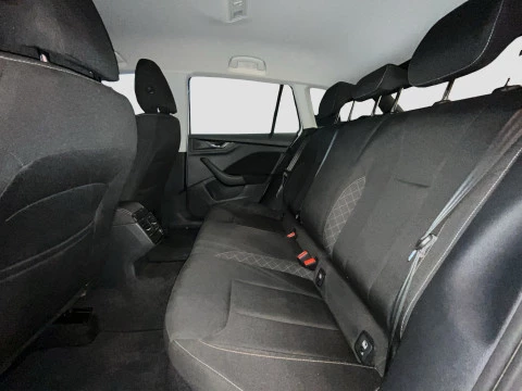 Skoda Kamiq 1.0 TSI 81kW (110CV) DSG Ambition