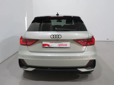 Audi A1 Sportback Adrenalin Black edition 30 TFSI 85 kW (116 CV) S tronic