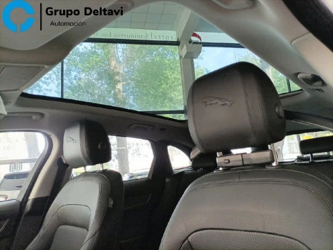 Jaguar F-Pace 2.0D I4 204PS AWD Auto MHEV Standard S