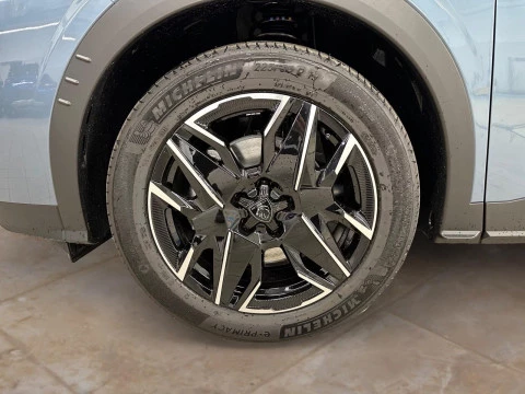 Peugeot 3008 Hybrid 1.2 100KW Allure eDCS6