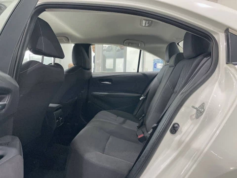 Toyota Corolla 1.6 VVT-i Sol