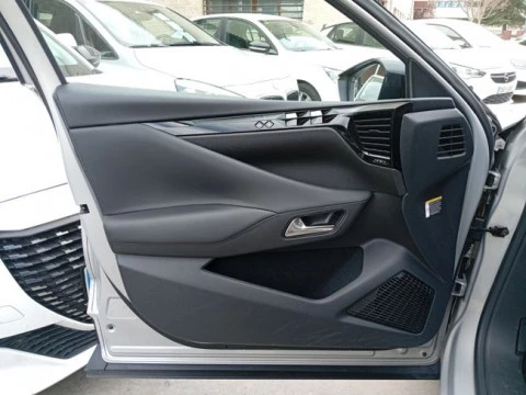 DS 4 BlueHDi 130 auto BASTILLE +