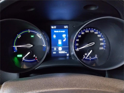 Toyota C-HR 5P Advance 180H e-CVT