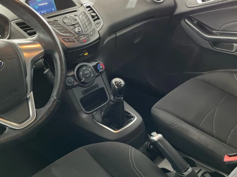 Ford Fiesta 1.25 Duratec 82cv Titanium 5p