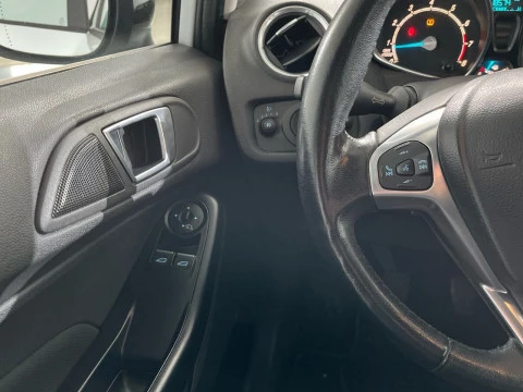 Ford Fiesta 1.25 Duratec 82cv Titanium 5p