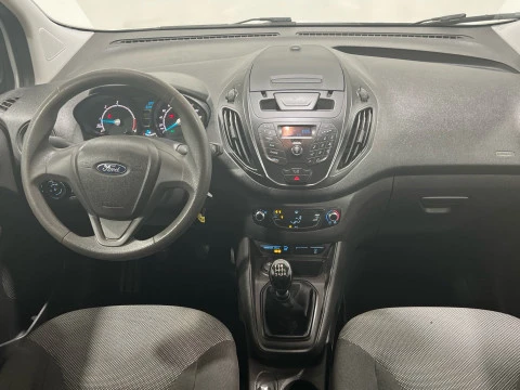Ford Tourneo Courier 1.5 TDCi 55kW (75CV) Ambiente
