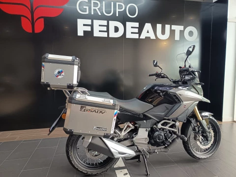 Motor Hispania TRAY 125 TOURING