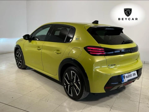 Peugeot e-208 GT Eléctrico 156 (115 Kw)