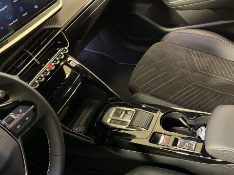 Peugeot e-208 GT Eléctrico 156 (115 Kw)