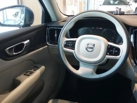 Volvo V60 2.0 D4 INSCRIPTION AUTO 190 5P