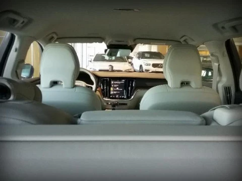 Volvo V60 2.0 D4 INSCRIPTION AUTO 190 5P