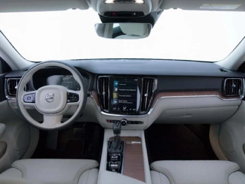 Volvo V60 2.0 D4 INSCRIPTION AUTO 190 5P