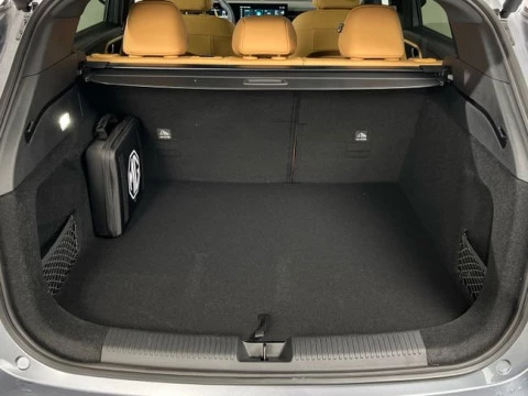 MG HS 1.5T PLUG IN HYBRID LUXURY