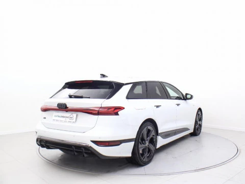 Audi A6 BEV 83KWH AVANT BLACK LINE 326 5P