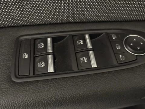 Renault Captur techno Eco-G 100cv (74 kW)