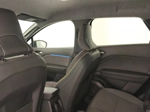 Renault Captur techno Eco-G 100cv (74 kW)