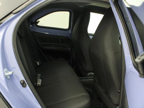 Toyota Aygo X Cross 1.5 VVT-I HYBRID PLAY 116 5P