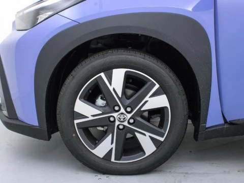 Toyota Aygo X Cross 1.5 VVT-I HYBRID PLAY 116 5P