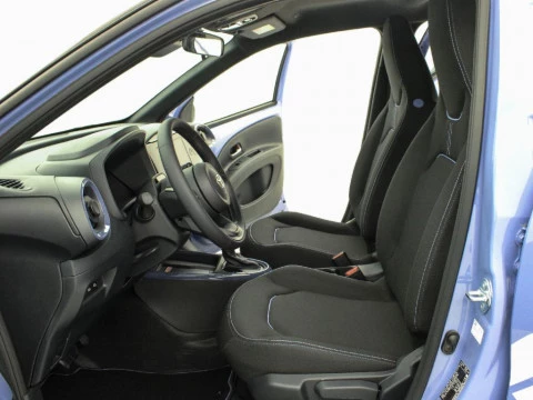 Toyota Aygo X Cross 1.5 VVT-I HYBRID PLAY 116 5P