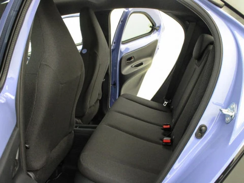 Toyota Aygo X Cross 1.5 VVT-I HYBRID PLAY 116 5P