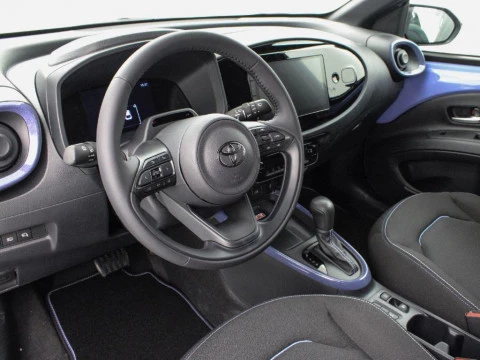 Toyota Aygo X Cross 1.5 VVT-I HYBRID PLAY 116 5P