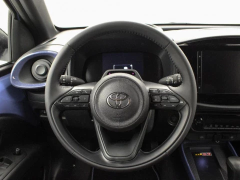 Toyota Aygo X Cross 1.5 VVT-I HYBRID PLAY 116 5P