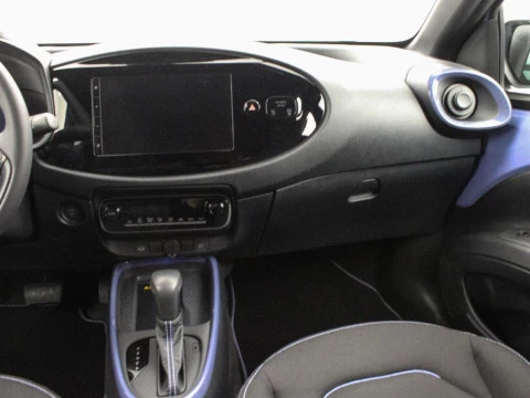 Toyota Aygo X Cross 1.5 VVT-I HYBRID PLAY 116 5P