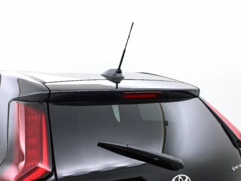 Toyota Aygo X Cross 1.5 VVT-I HYBRID PLAY 116 5P