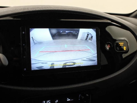 Toyota Aygo X Cross 1.5 VVT-I HYBRID PLAY 116 5P