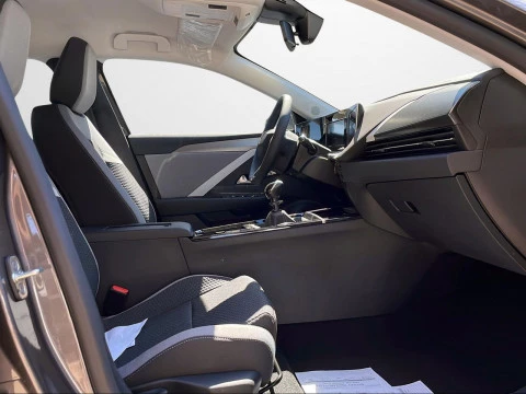 Opel Astra 1.2T XHT 96kW (130CV) Edition