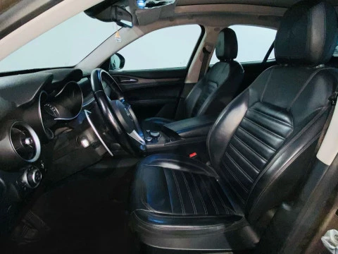 Alfa Romeo Stelvio VELOCE Q4 JTDM